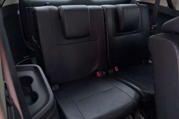 2020 Mitsubishi Outlander LS ZL