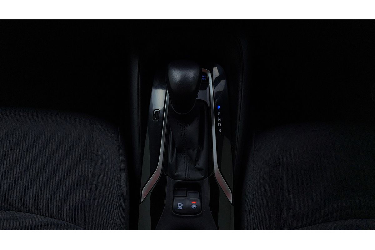 2020 Toyota Corolla SX Hybrid ZWE211R