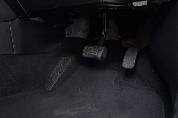 2020 Toyota Corolla SX Hybrid ZWE211R