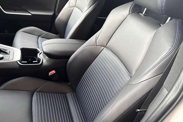 2025 Toyota RAV4 Hybrid XSE