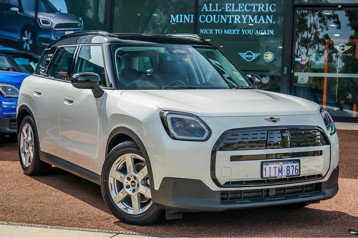 2024 MINI Countryman E Classic U25