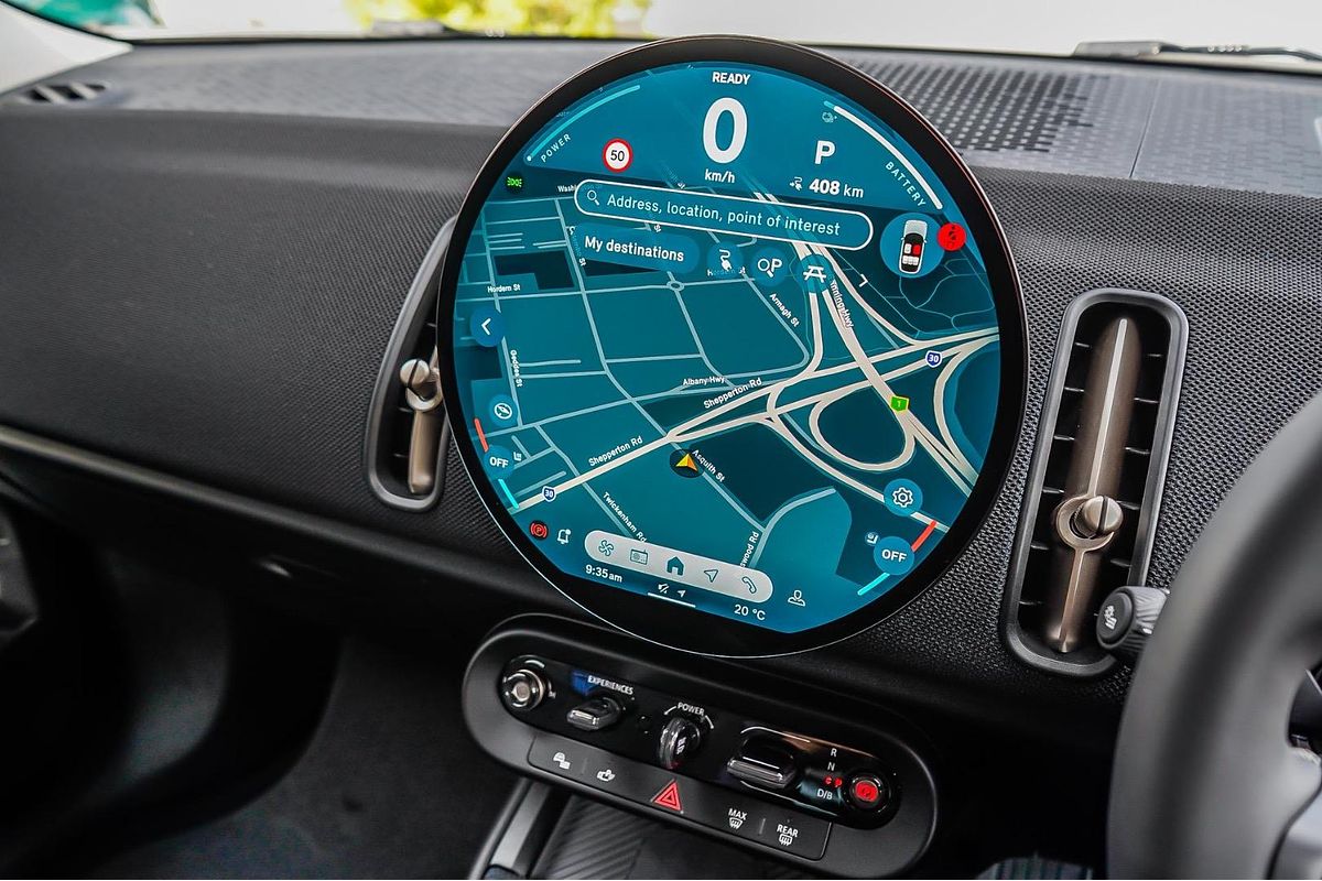 2024 MINI Countryman E Classic U25