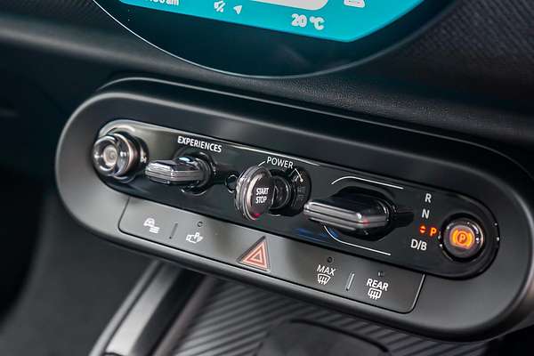 2024 MINI Countryman E Classic U25