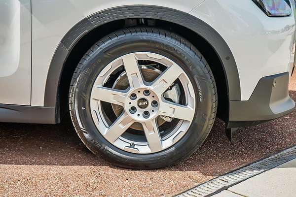 2024 MINI Countryman E Classic U25