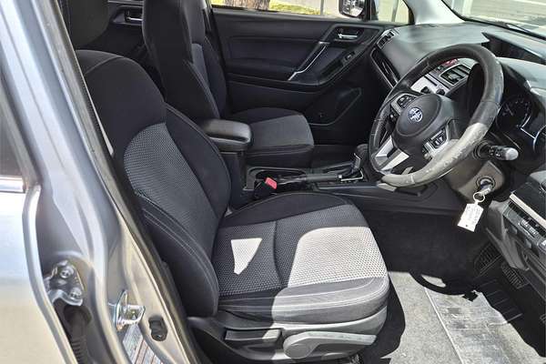 2016 Subaru Forester 2.5i-L Special Edition S4