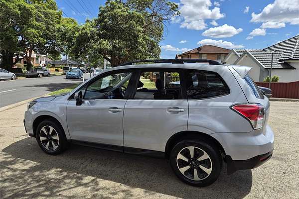2016 Subaru Forester 2.5i-L Special Edition S4