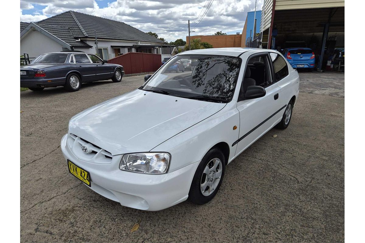 2002 Hyundai Accent GL LC