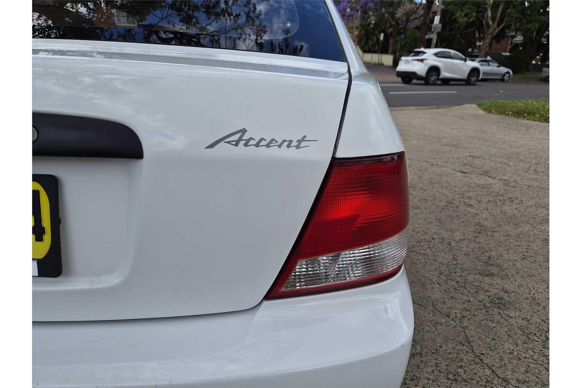 2002 Hyundai Accent GL LC