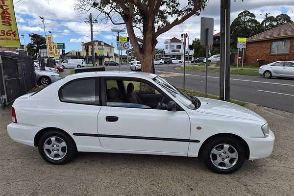 2002 Hyundai Accent GL LC