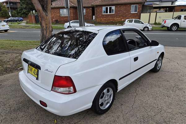 2002 Hyundai Accent GL LC