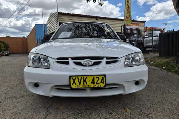 2002 Hyundai Accent GL LC