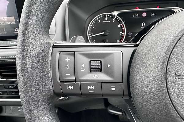 2025 Nissan X-TRAIL ST T33