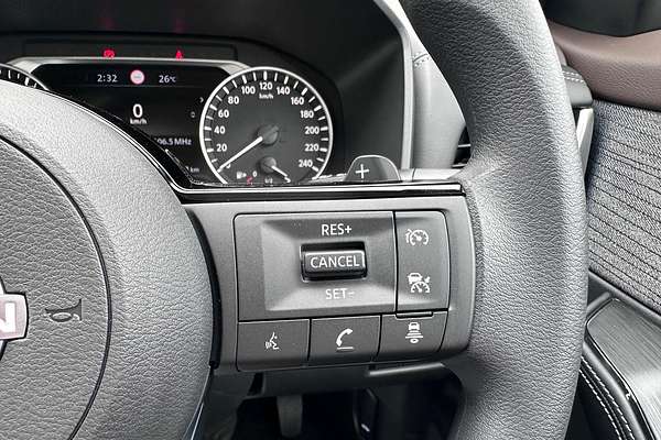 2025 Nissan X-TRAIL ST T33