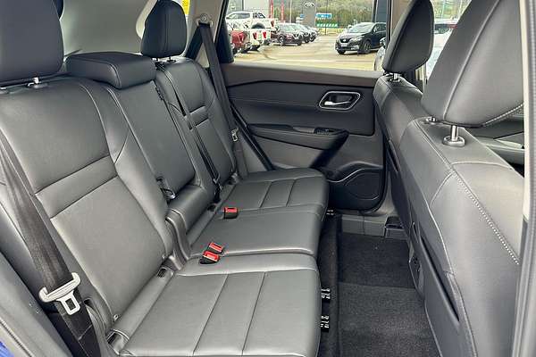 2025 Nissan X-TRAIL N-TREK T33