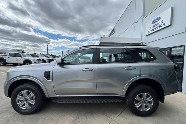 2024 Ford Everest Ambiente 2.0L