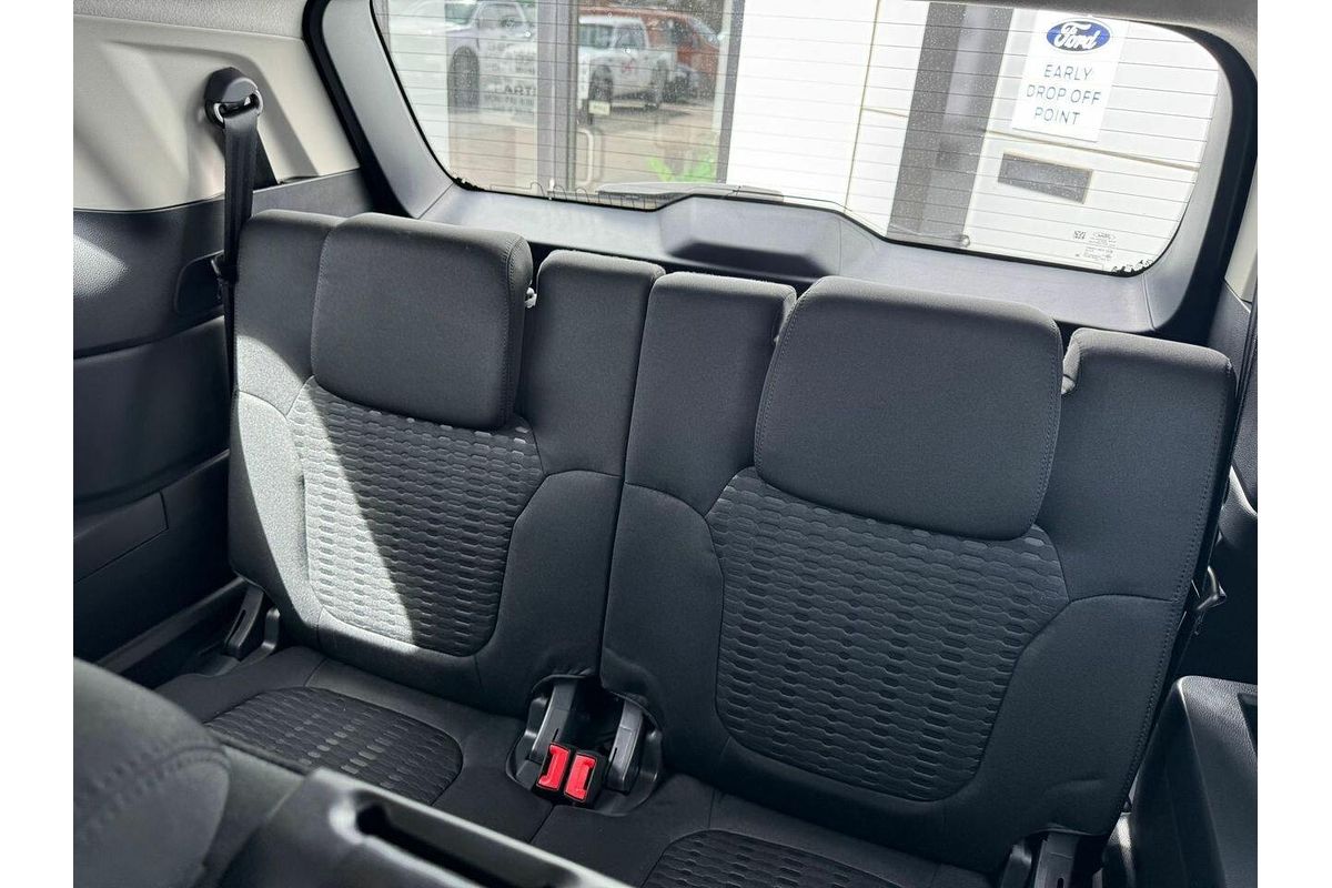 2024 Ford Everest Ambiente 2.0L