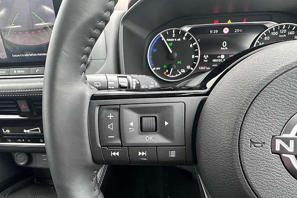 2025 Nissan X-TRAIL ST-L e-POWER T33