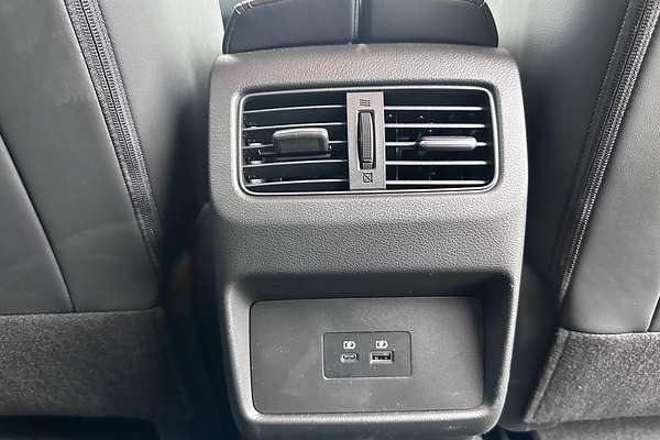 2025 Nissan X-TRAIL ST-L e-POWER T33