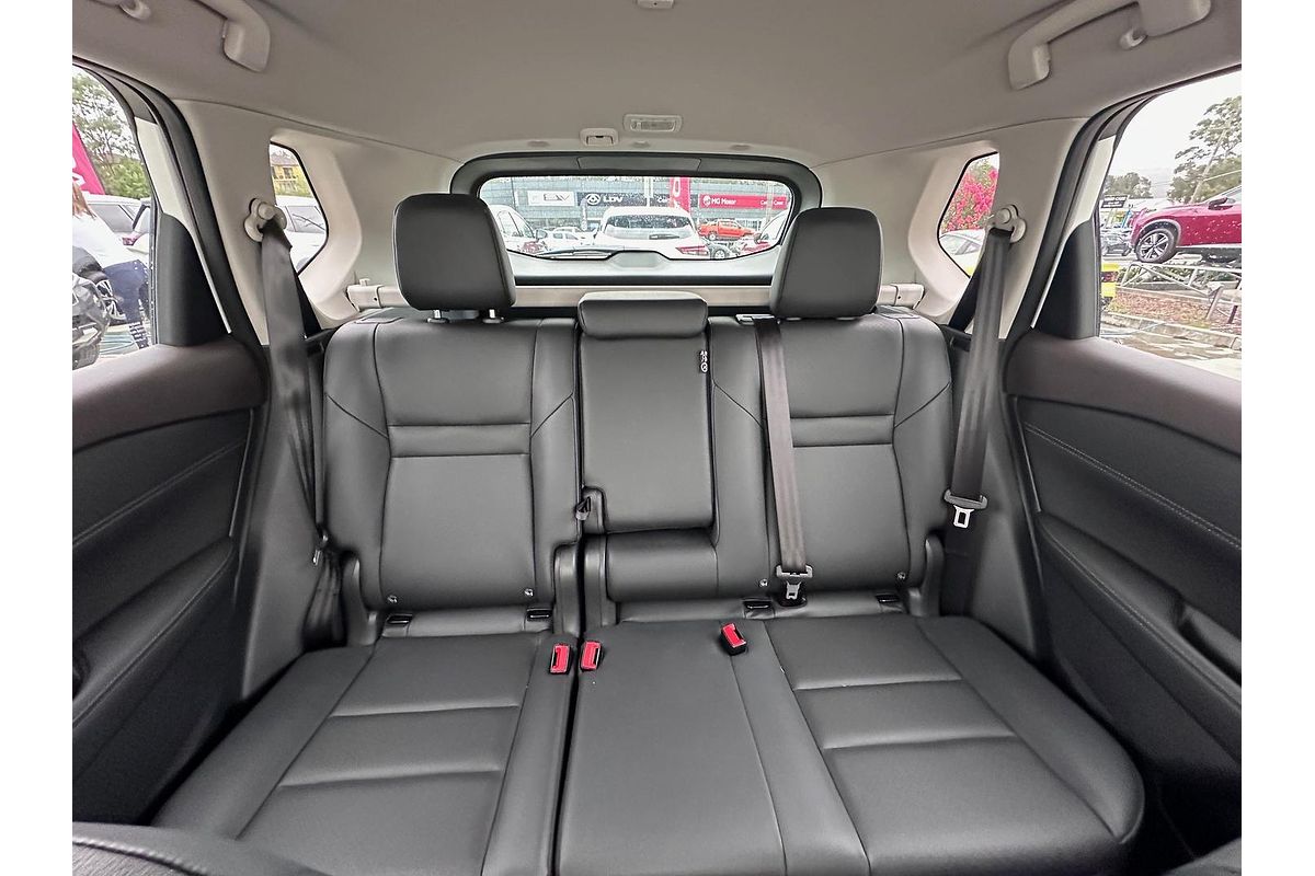 2025 Nissan X-TRAIL ST-L e-POWER T33