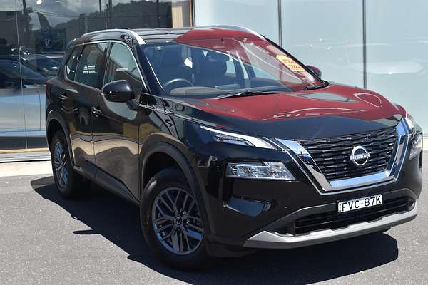 2025 Nissan X-TRAIL ST T33