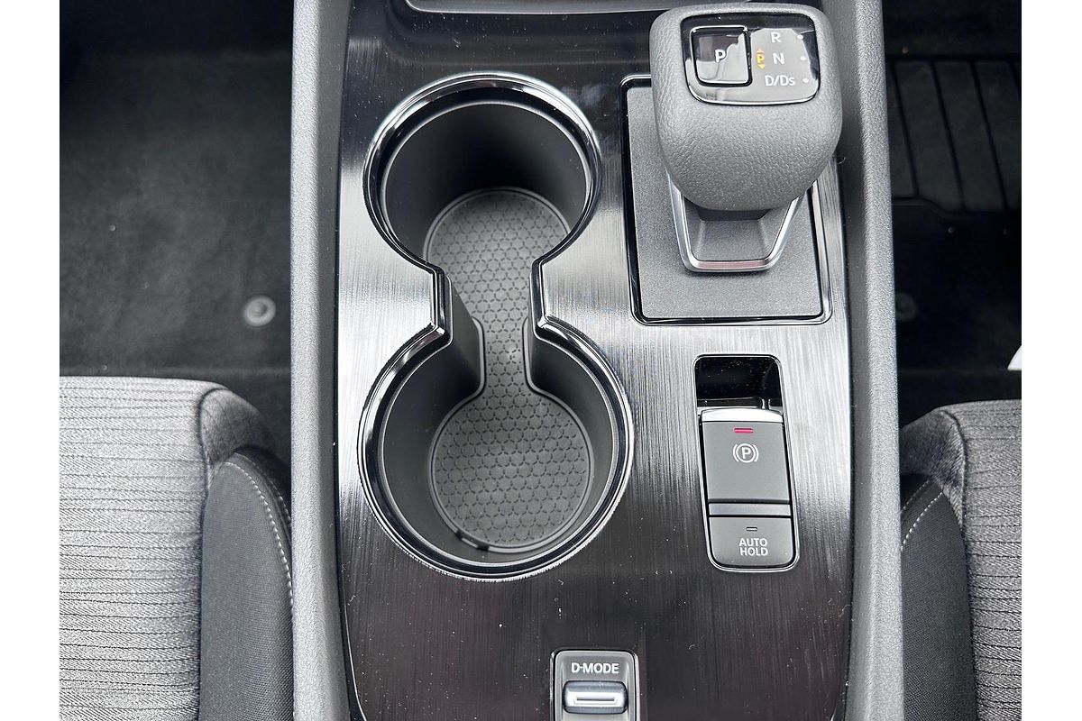 2025 Nissan X-TRAIL ST T33