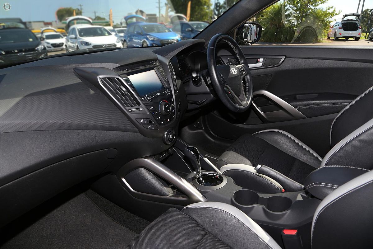 2015 Hyundai Veloster SR Turbo + FS4 Series II