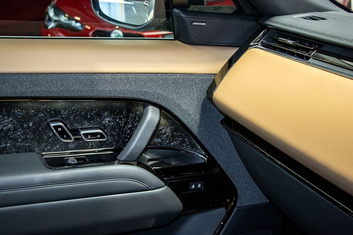 2023 Land Rover Range Rover Sport D350 Dynamic HSE L461