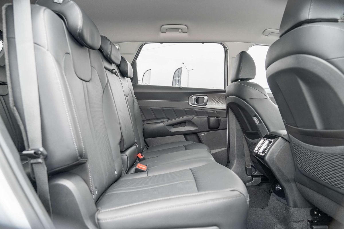 2025 Kia Sorento Sport+ MQ4 PE