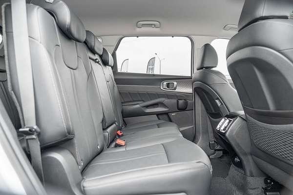 2025 Kia Sorento Sport+ MQ4 PE