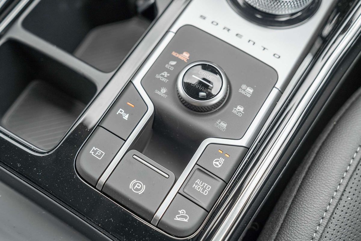 2025 Kia Sorento Sport+ MQ4 PE