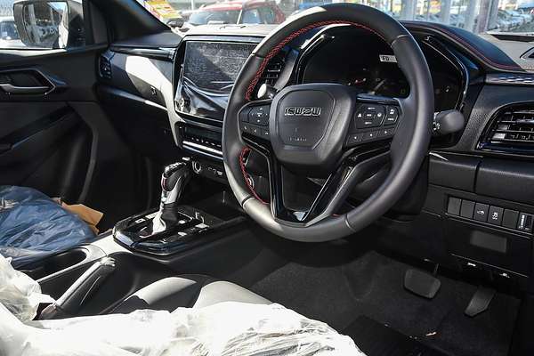 2025 Isuzu D-MAX X-TERRAIN 4X4