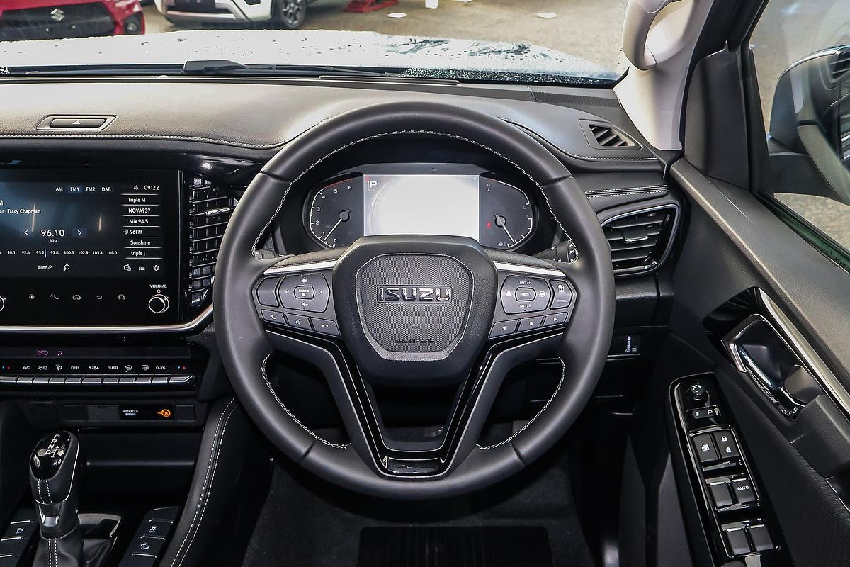 2025 Isuzu MU-X LS-U