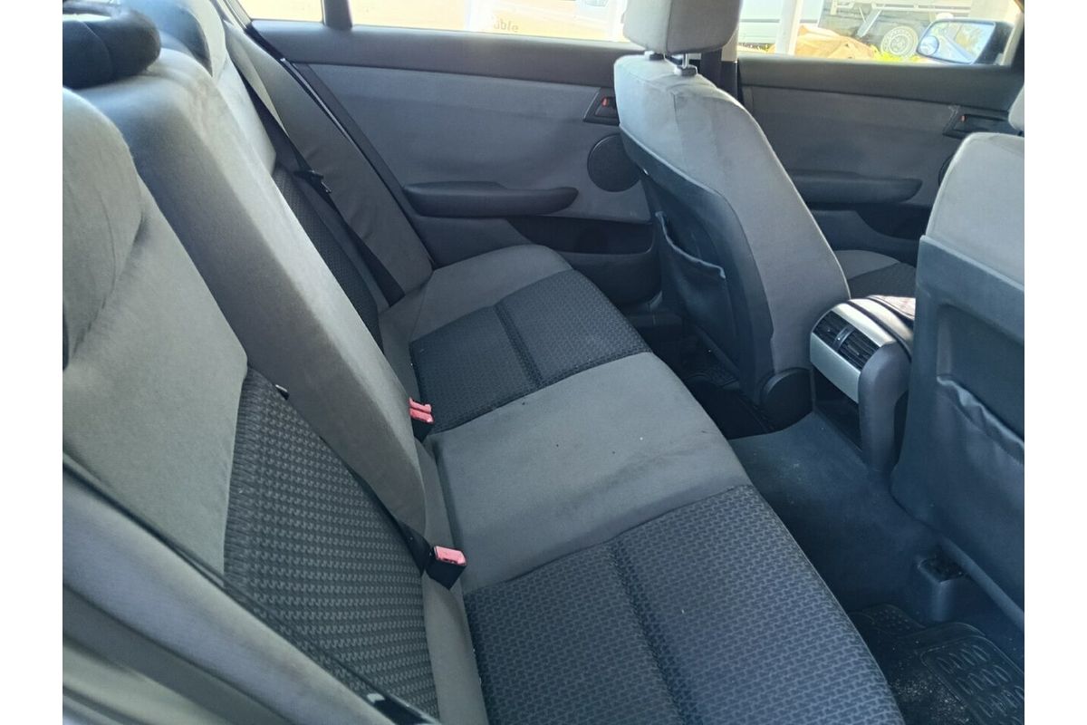 2008 Holden Commodore Omega VE