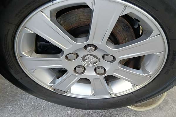 2008 Holden Commodore Omega VE