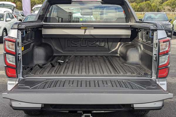 2025 Isuzu D-MAX X-TERRAIN 4X4