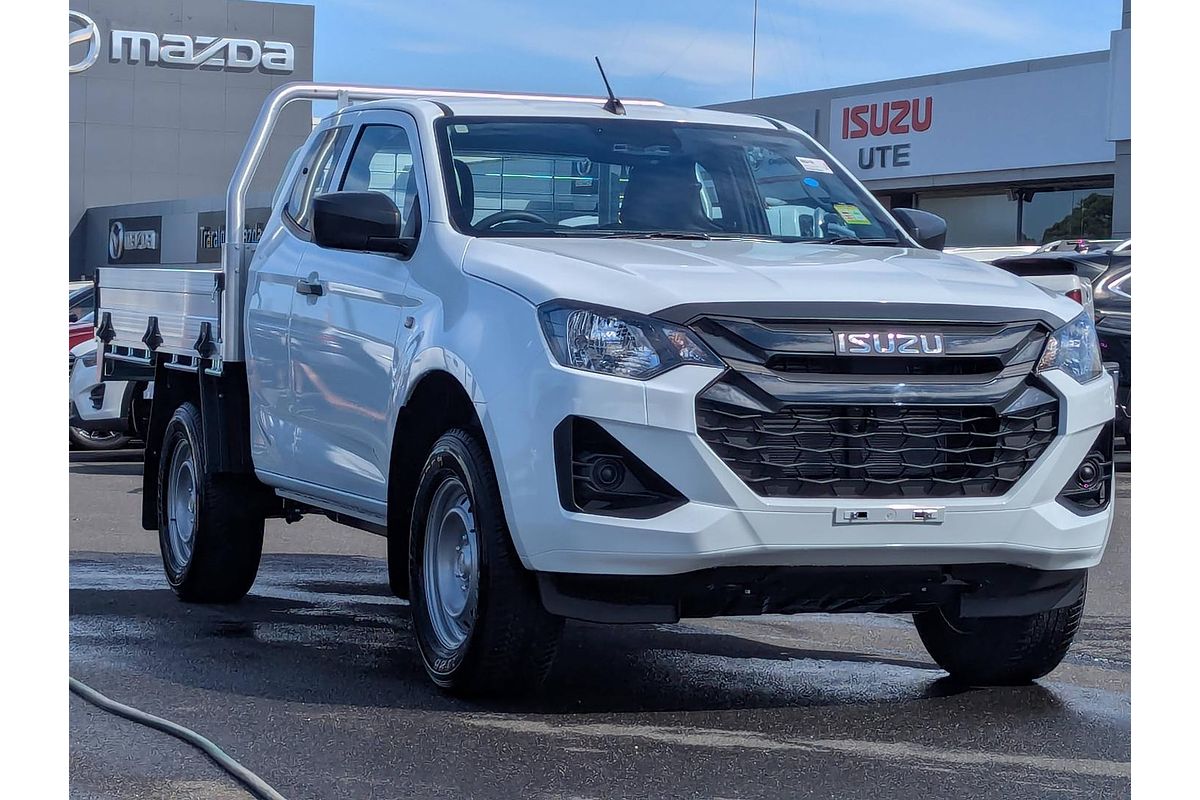 2025 Isuzu D-MAX SX 4X4