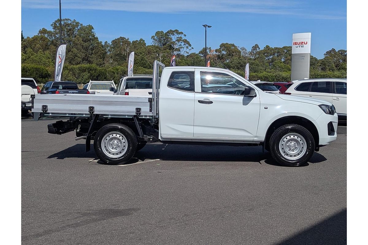 2025 Isuzu D-MAX SX 4X4