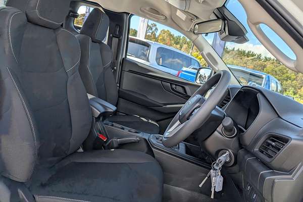 2025 Isuzu D-MAX SX 4X4