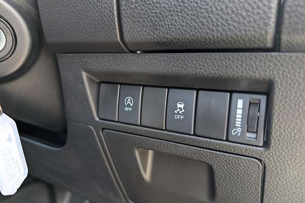 2025 Isuzu D-MAX SX 4X4