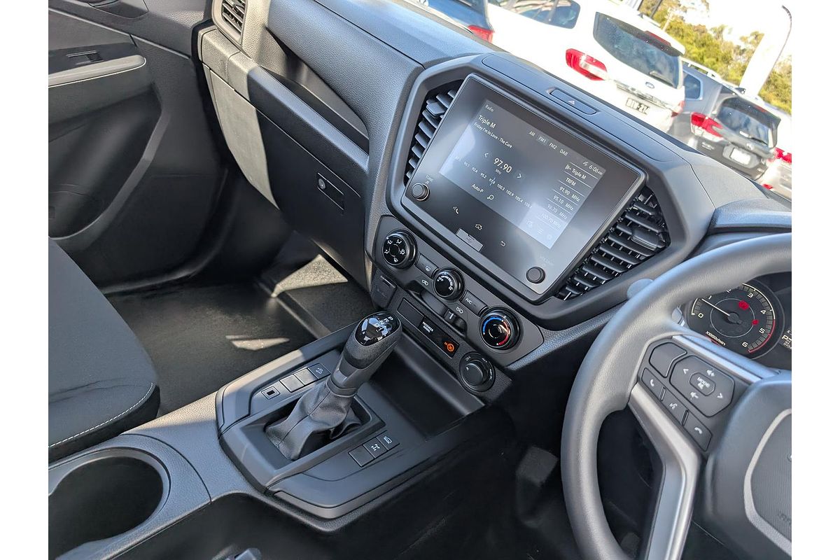 2025 Isuzu D-MAX SX 4X4