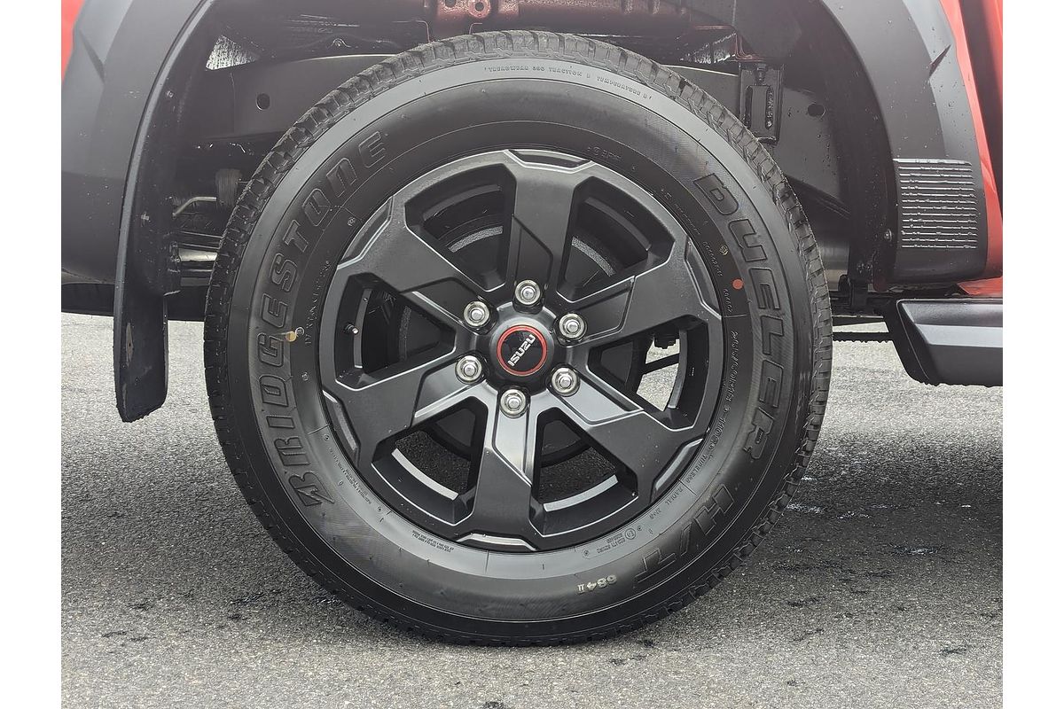 2025 Isuzu D-MAX X-TERRAIN 4X4