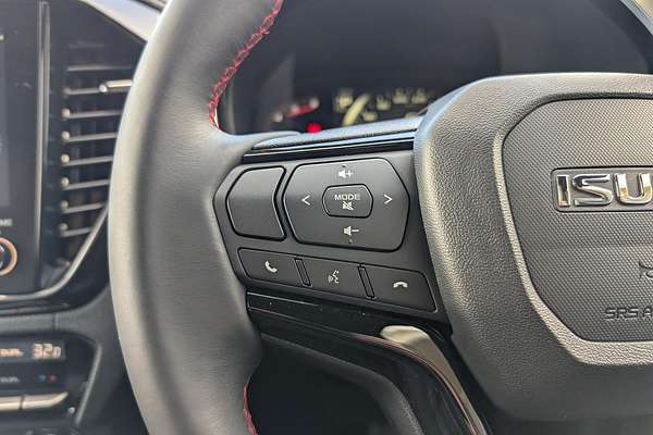 2025 Isuzu D-MAX X-TERRAIN 4X4