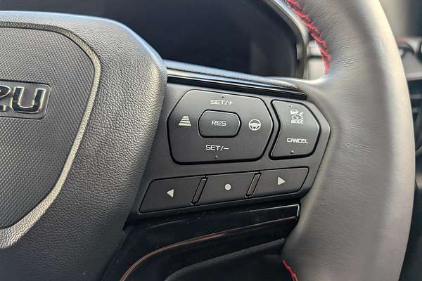 2025 Isuzu D-MAX X-TERRAIN 4X4