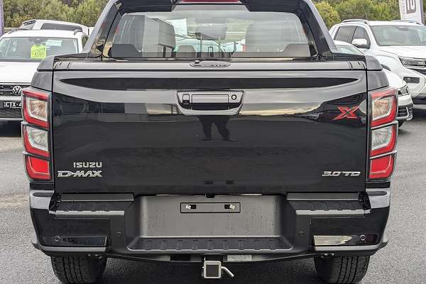 2025 Isuzu D-MAX X-TERRAIN 4X4