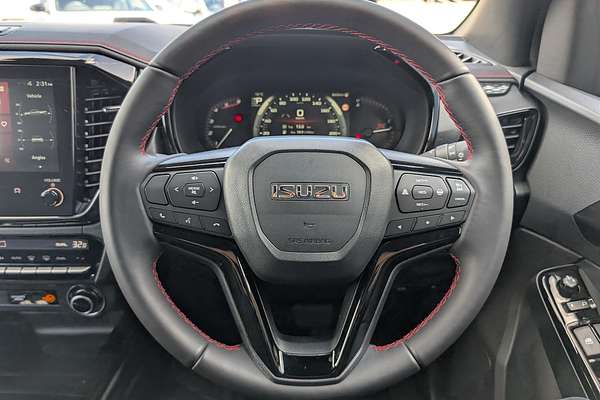 2025 Isuzu D-MAX X-TERRAIN 4X4