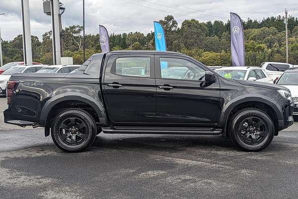 2025 Isuzu D-MAX X-TERRAIN 4X4