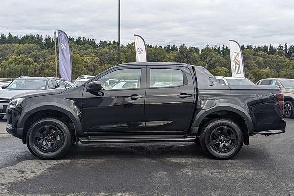 2025 Isuzu D-MAX X-TERRAIN 4X4