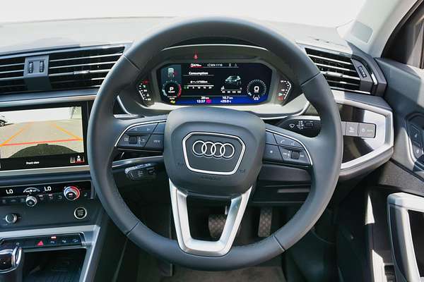 2025 Audi Q3 35 TFSI S line edition F3
