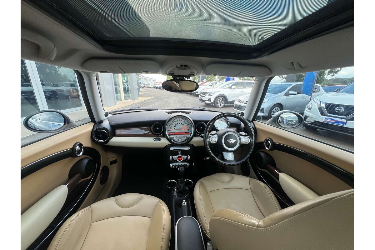 2009 MINI Clubman Cooper S R55