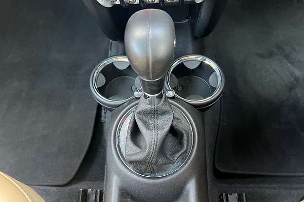 2009 MINI Clubman Cooper S R55